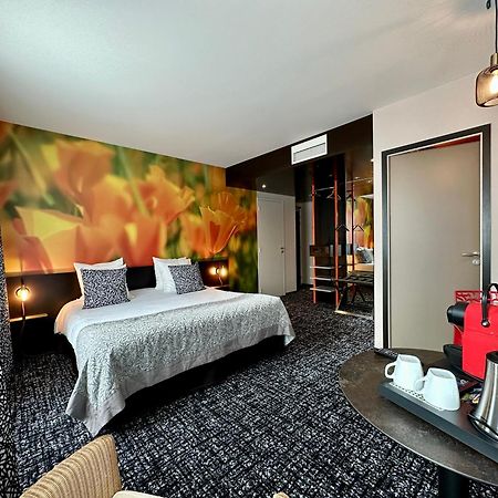 The Originals Boutique, Hotel De La Paix, Brest Bagian luar foto