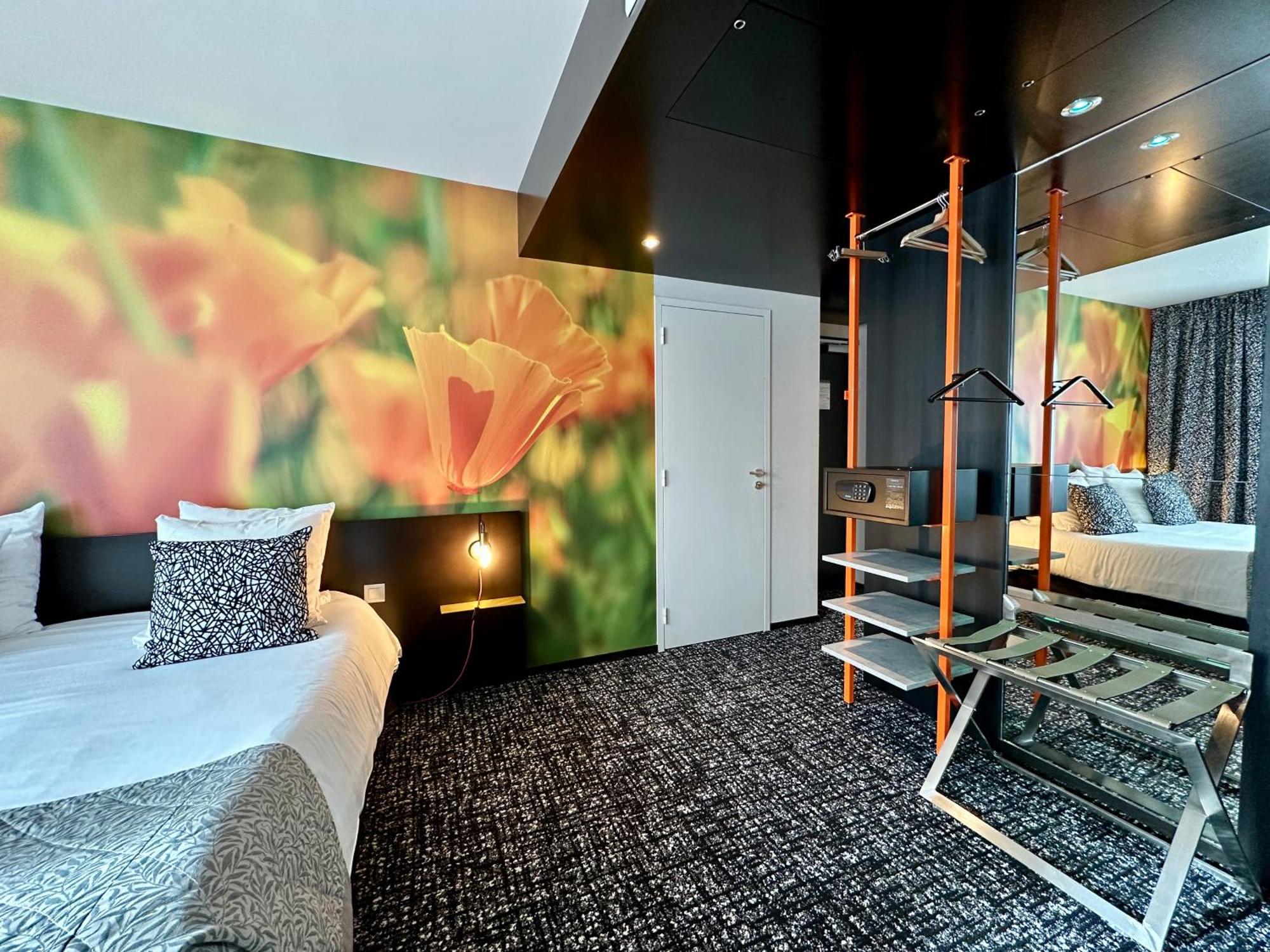 The Originals Boutique, Hotel De La Paix, Brest Bagian luar foto