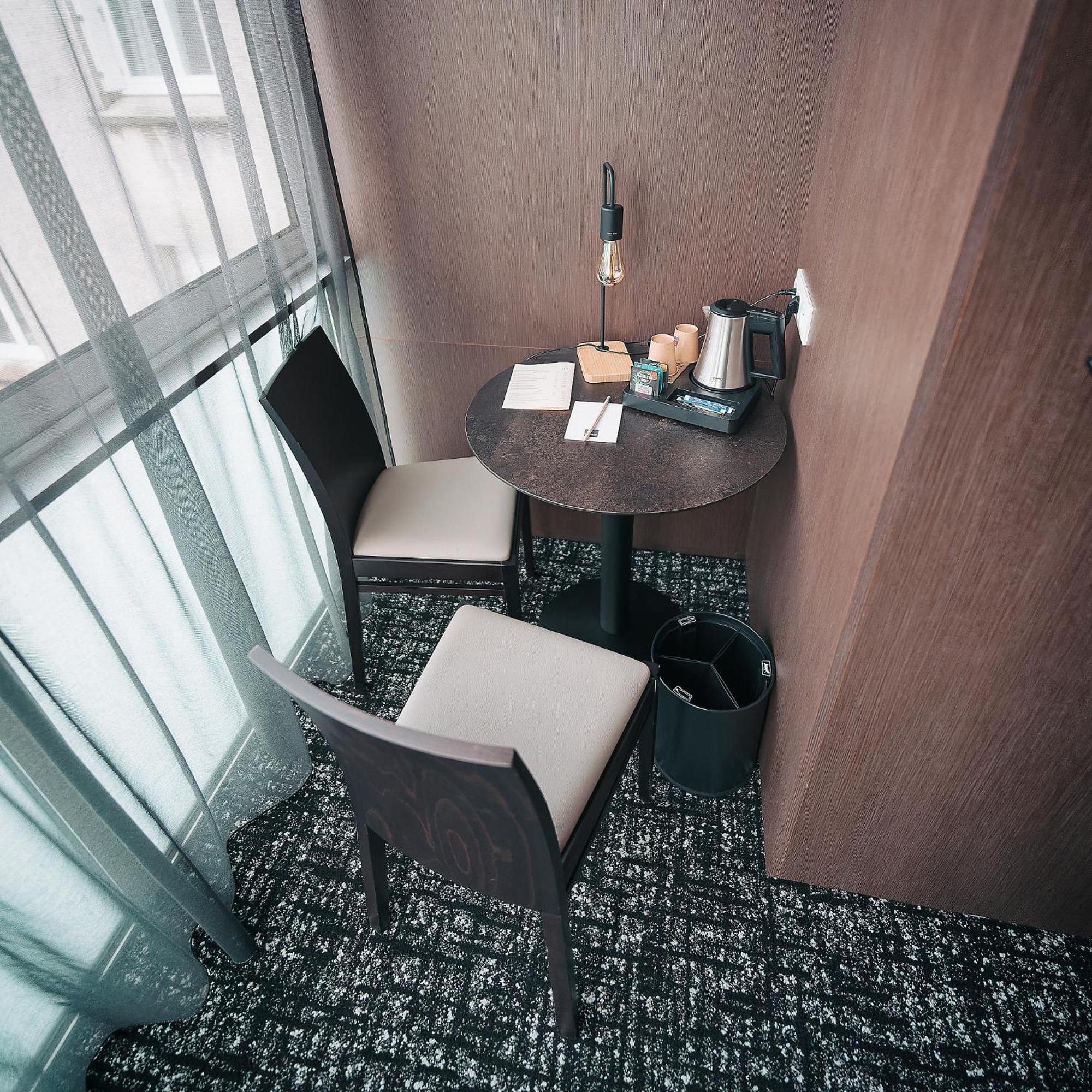 The Originals Boutique, Hotel De La Paix, Brest Ruang foto