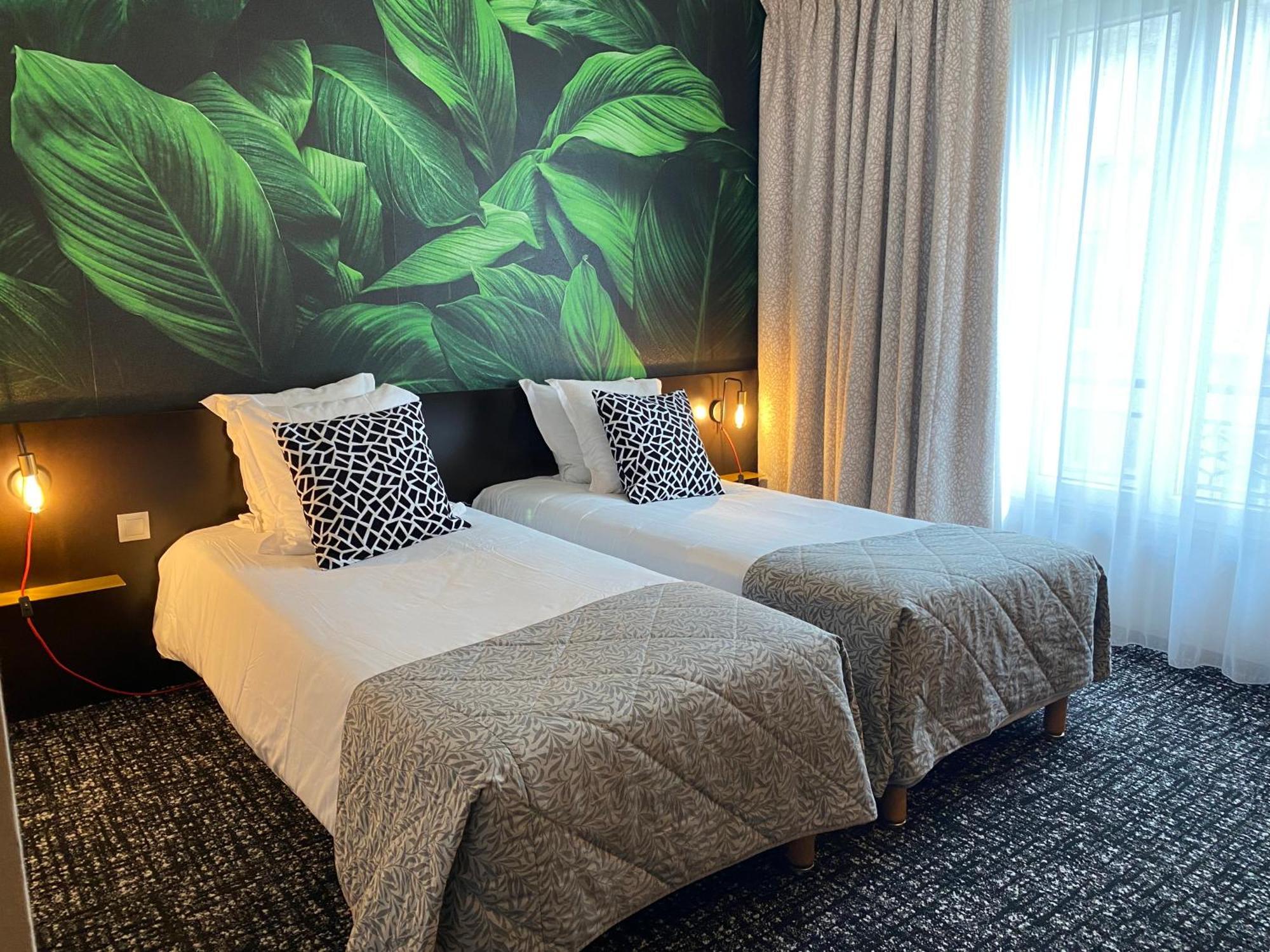 The Originals Boutique, Hotel De La Paix, Brest Bagian luar foto